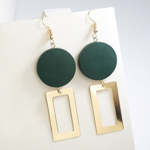 Retro Woman Fashion Statement Earrings