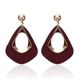 Retro Woman Fashion Statement Earrings